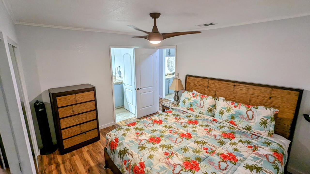 Seaspray Oceanview Apartment Кайлуа Кона Екстериор снимка